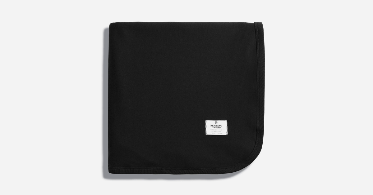 The Score: Reigning Champ's Oversized Stadium Blanket Is On Sale Now