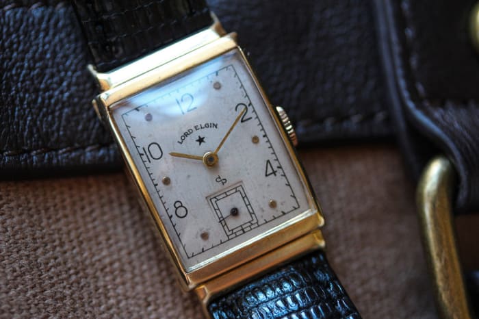 best vintage watch under 1000