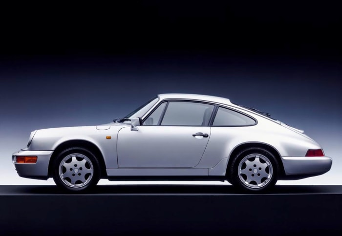 Celebrating 50 Years of the Porsche 911 - Airows