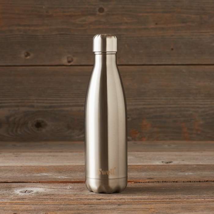 This Water Bottle Keeps Your Drinks Cold For 24 Hours And Hot For 12
