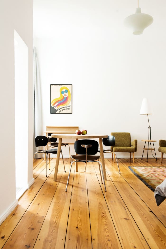 Inside a Gorgeously Minimalistic Berlin Flat - Airows