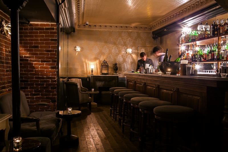 30 Most Stunning Bars From Around The Globe Airows 7140