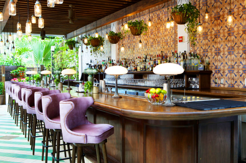 30 Most Stunning Bars From Around The Globe Airows 1776