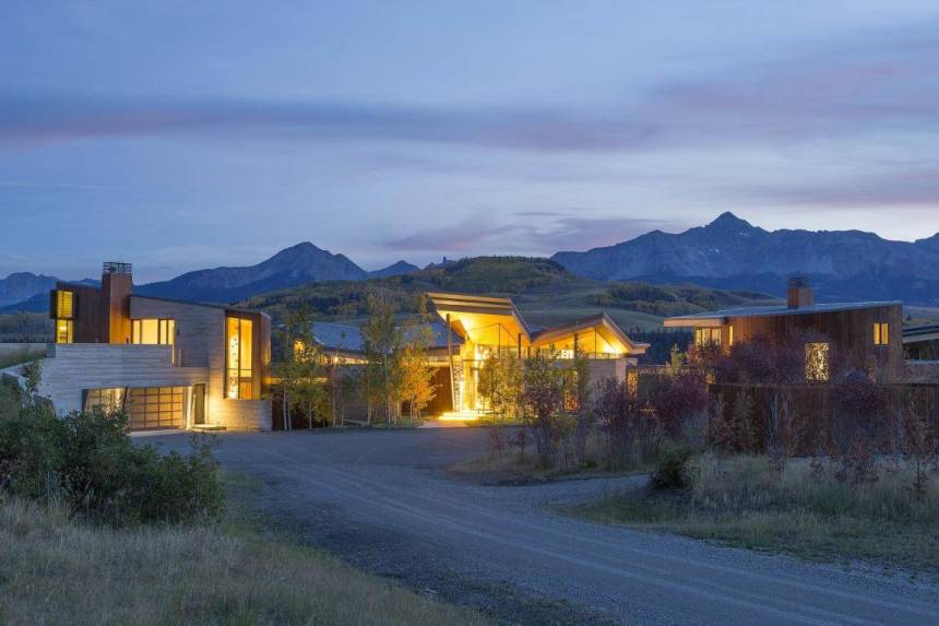 This 32 Million Rocky Mountain Retreat Is a Design Masterpiece Airows