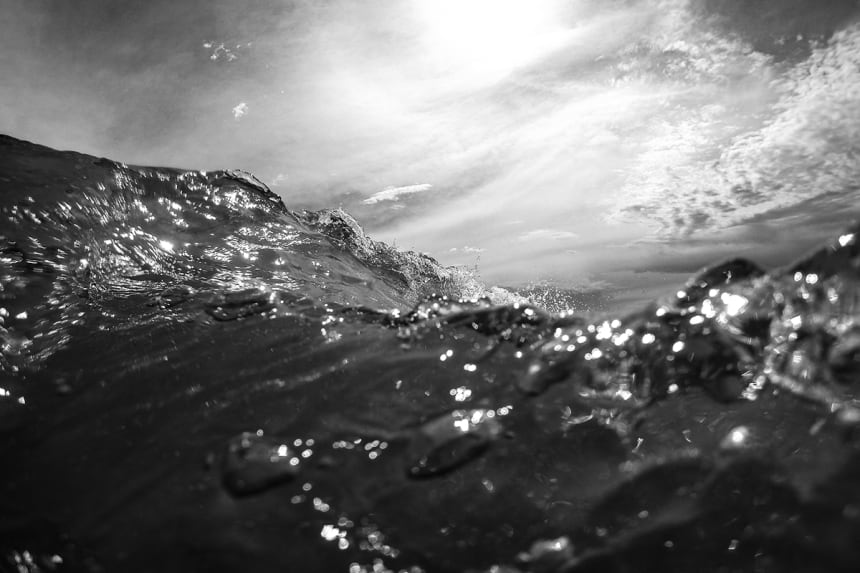 Tranquil Collection of Black & White Wave Photography - Airows