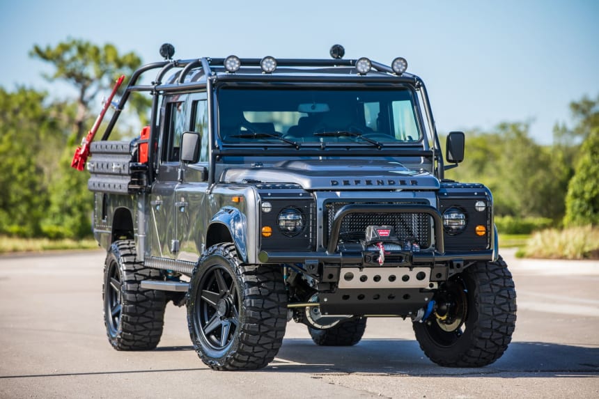 This Made-to-Order Custom Defender Is an Absolute Beast - Airows