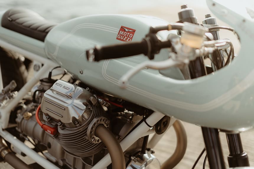 Moto Guzzi v 1000