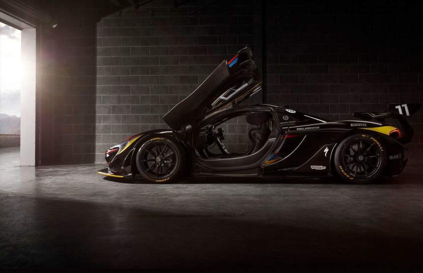 McLaren Pays Tribute to James Hunt With Sizzling Supercar Airows