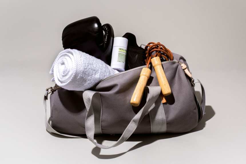 Upgrade Your Gym Kit With This Stylish, Affordable Duffel Airows