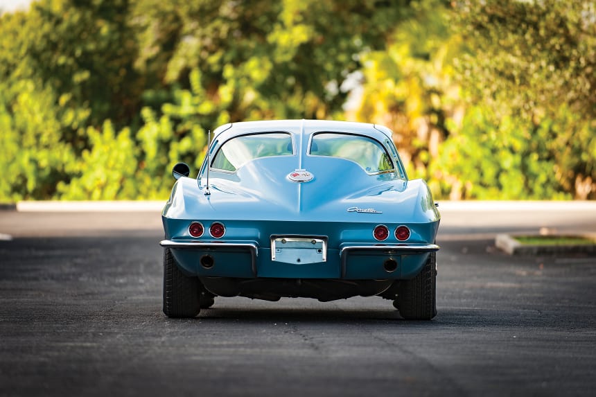 Car Porn: 1963 Chevrolet Corvette Sting Ray - Airows