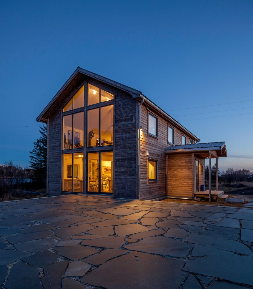 These Cabins Perched on the Norwegian Sea Are Pure Design Porn - Airows