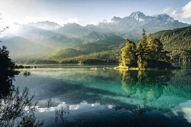 Marvel at These Wondrous Lake Landscapes Through Europe - Airows