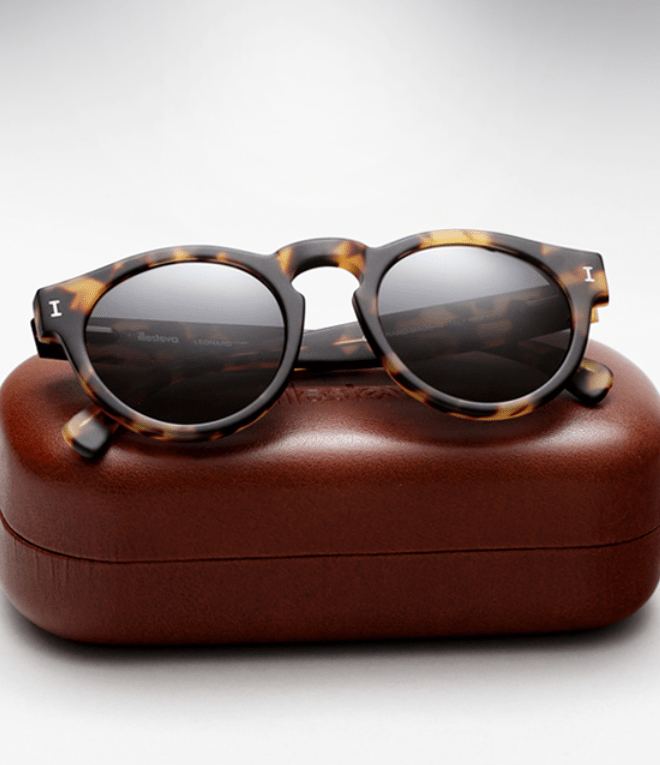 10 Cool Pairs Of Sunglasses We Highly Recommended - Airows