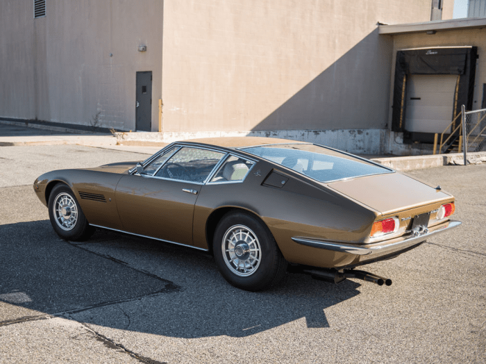 Car Porn: 1970 Maserati Ghibli 4.9 SS Coupe - Airows