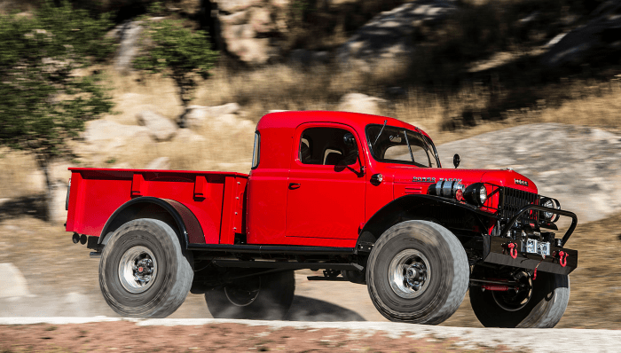 15 Photos Of A Beautifully Restored Dodge Power Wagon - Airows