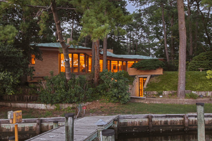 Stunning Lakeside Home by Frank Lloyd Wright Hits the Market for 2.75