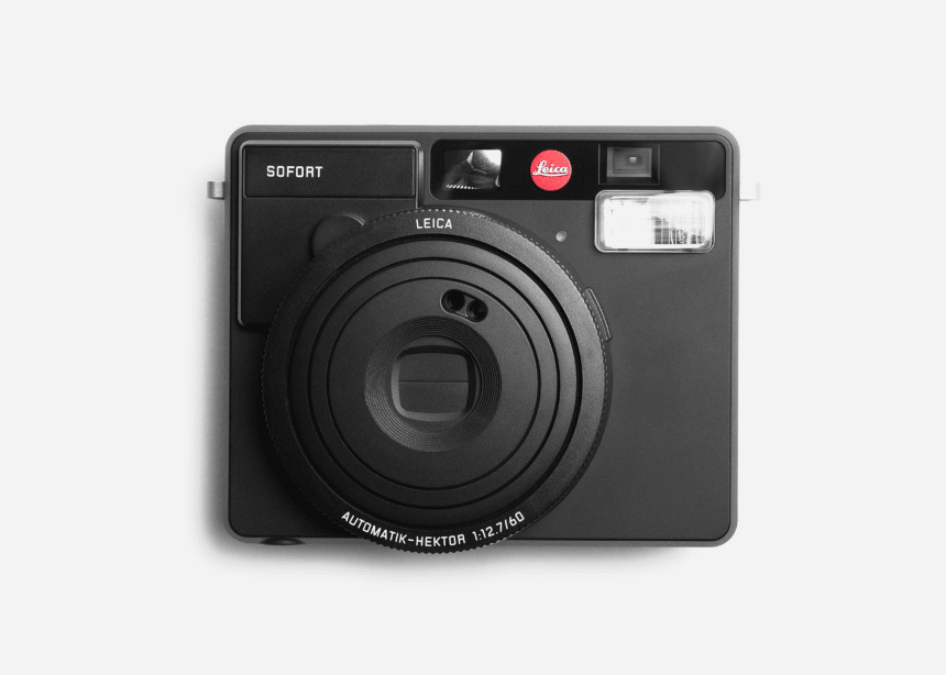 Save 20% On Leica's Matte Black Instant Camera - Airows