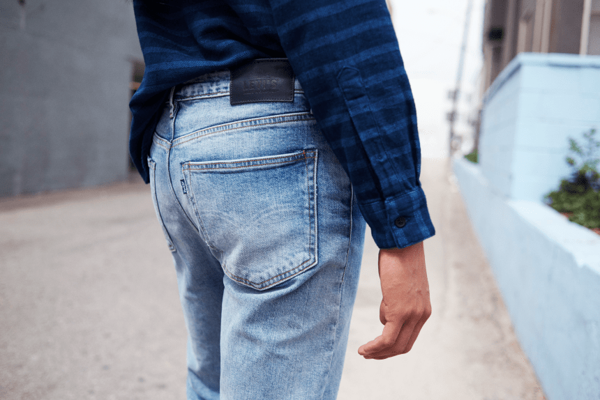 Don't Sleep on the Levi's Warehouse Sale - Airows