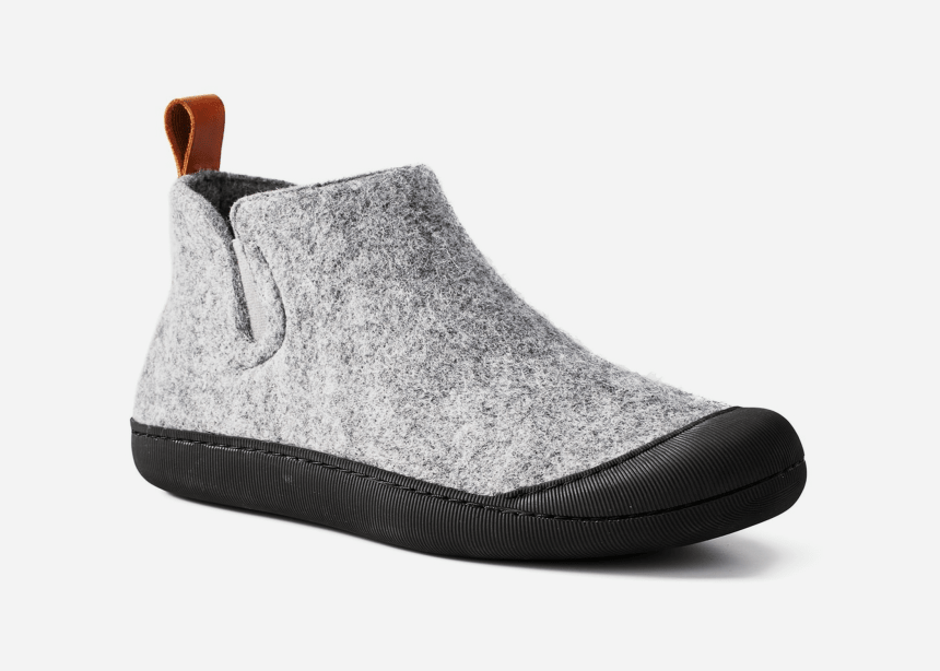 The Ultimate Outdoor Slipper Is Back in Stock - Airows