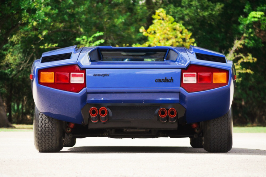 Car Porn 1976 Lamborghini Countach Airows