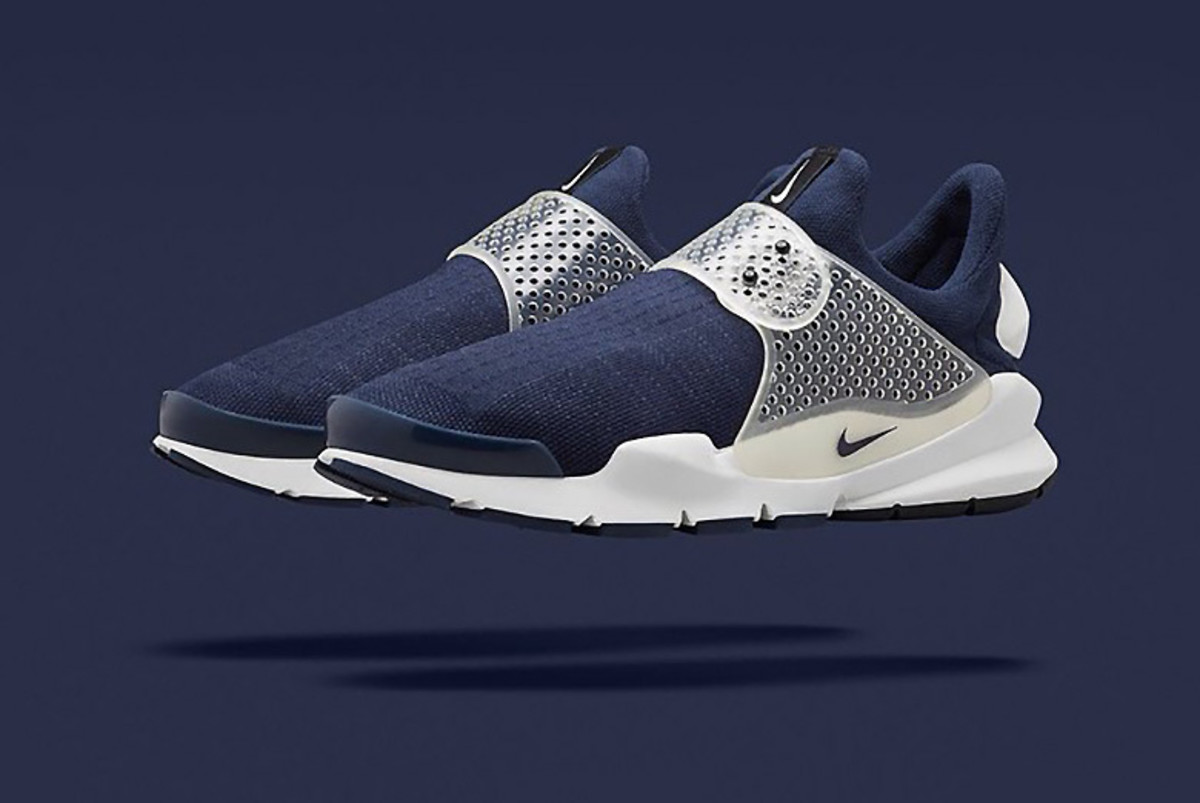 nike-announces-release-date-to-its-fragment-design-sock-dart-collection-0