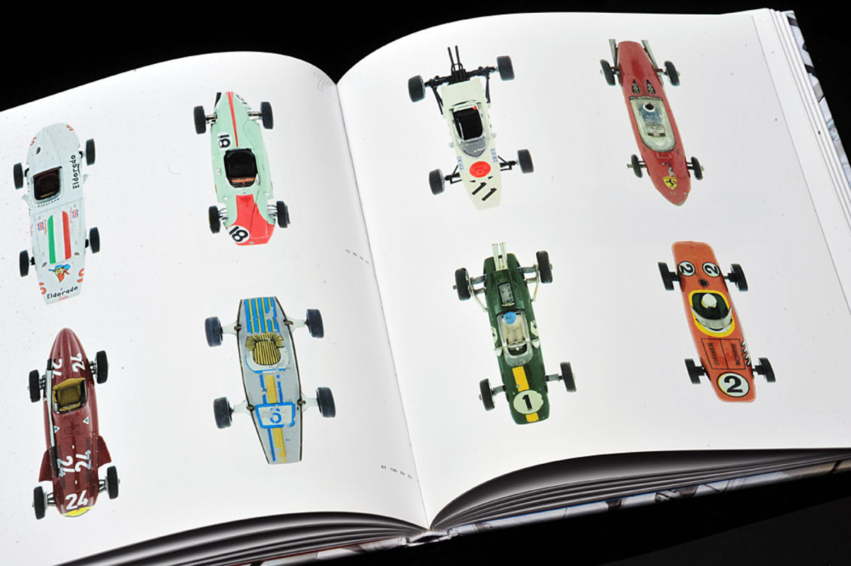 Racing Book 02