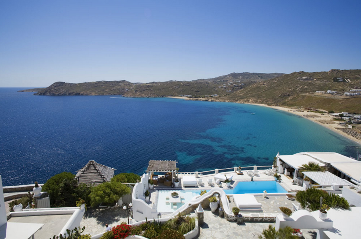 Greco Philia Luxury Suites & Villas in Mykonos, Greece - Airows