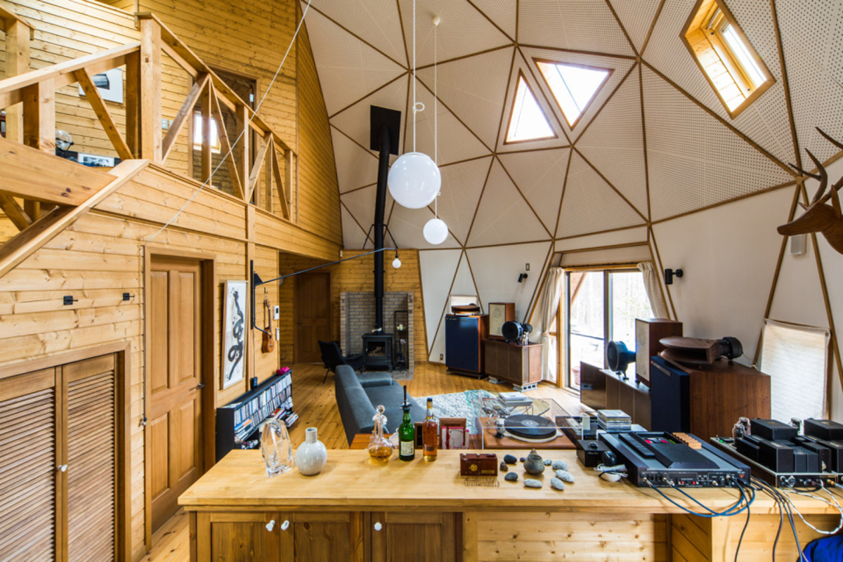 Japanese Photographer Mikio Hasui Has A Mind Blowing Geometric Dome Cabin Airows