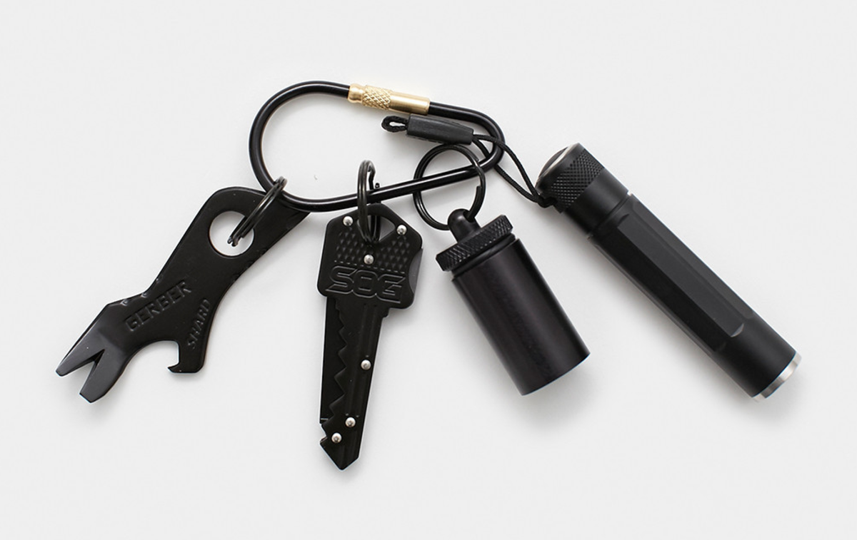 Proberen kan zijn absorptie An All-Black-Everything EDC Kit That Will Seriously Upgrade You Keychain -  Airows