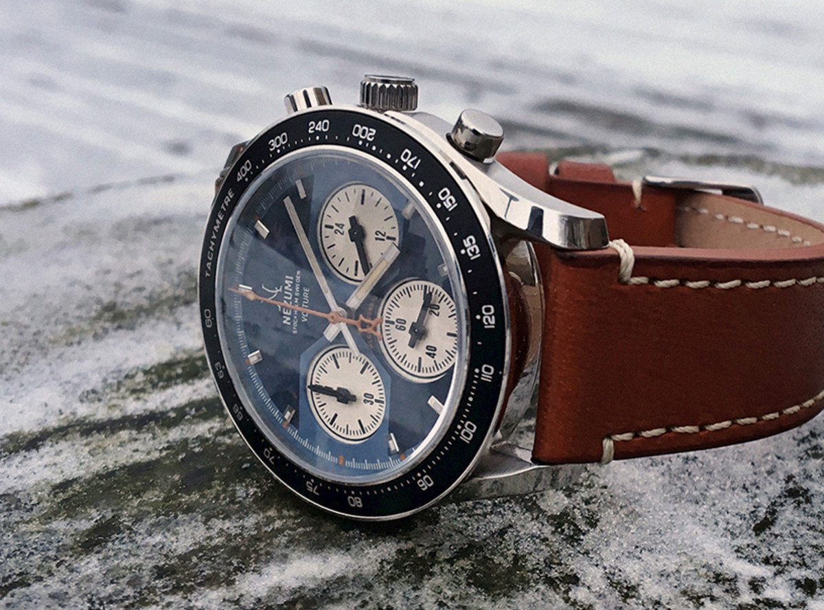 Часы moser наручные 1910. Часы орда. Настенные часы warcraft. Циферблат для часов из виниловых пластинок своими руками. Часы орда.