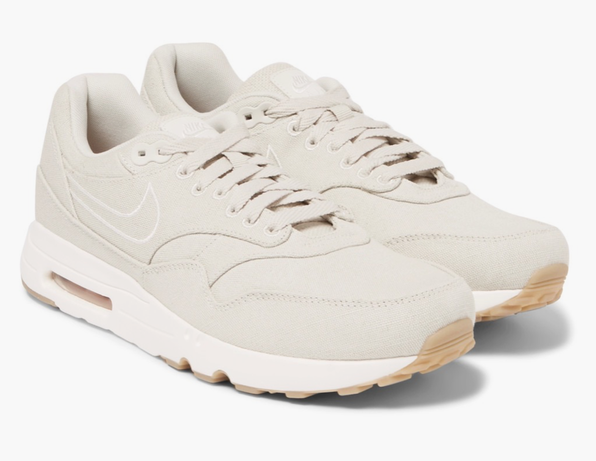 nike neutral trainers