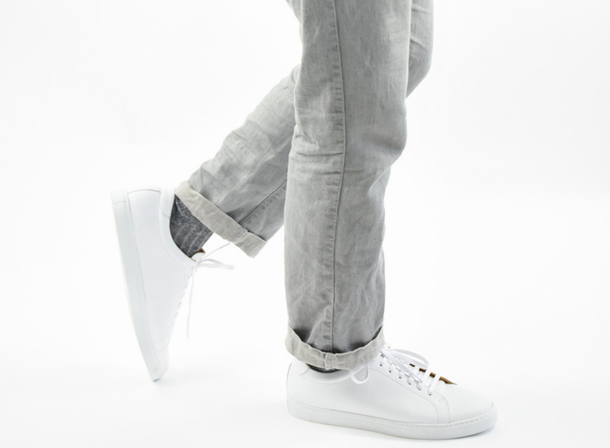 Level Up Your Summer Denim Collection With These Cotton and Linen Jeans ...