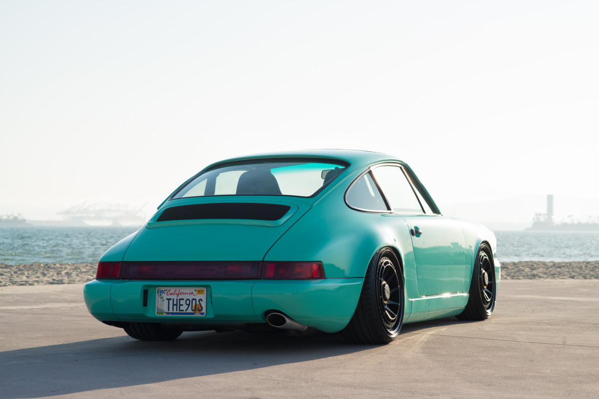 This Mint Green Porsche 964 Is Unlike Anything You've Seen - Airows