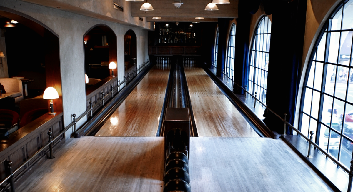 Inside California's Coolest Bowling Alley Airows