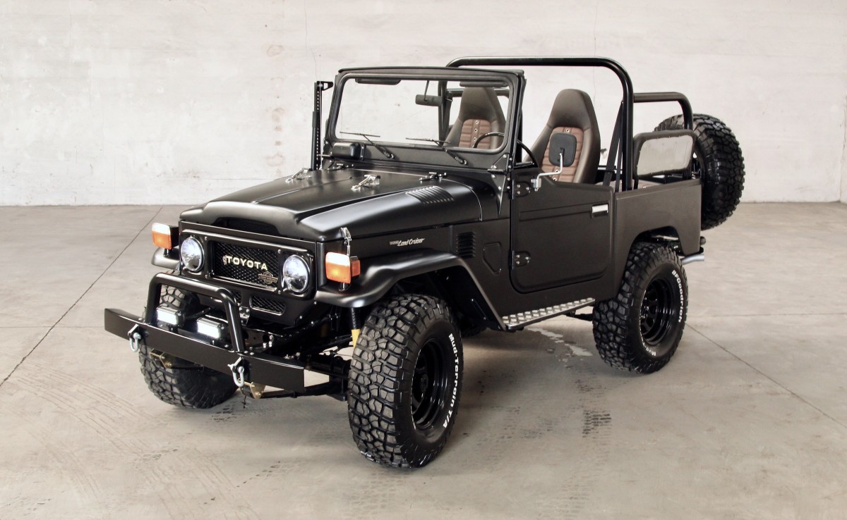 Car Porn BlackedOut Custom 1985 Toyota Land Cruiser Airows