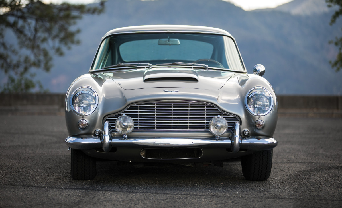 Car Porn: 1965 Aston Martin DB5 - Airows