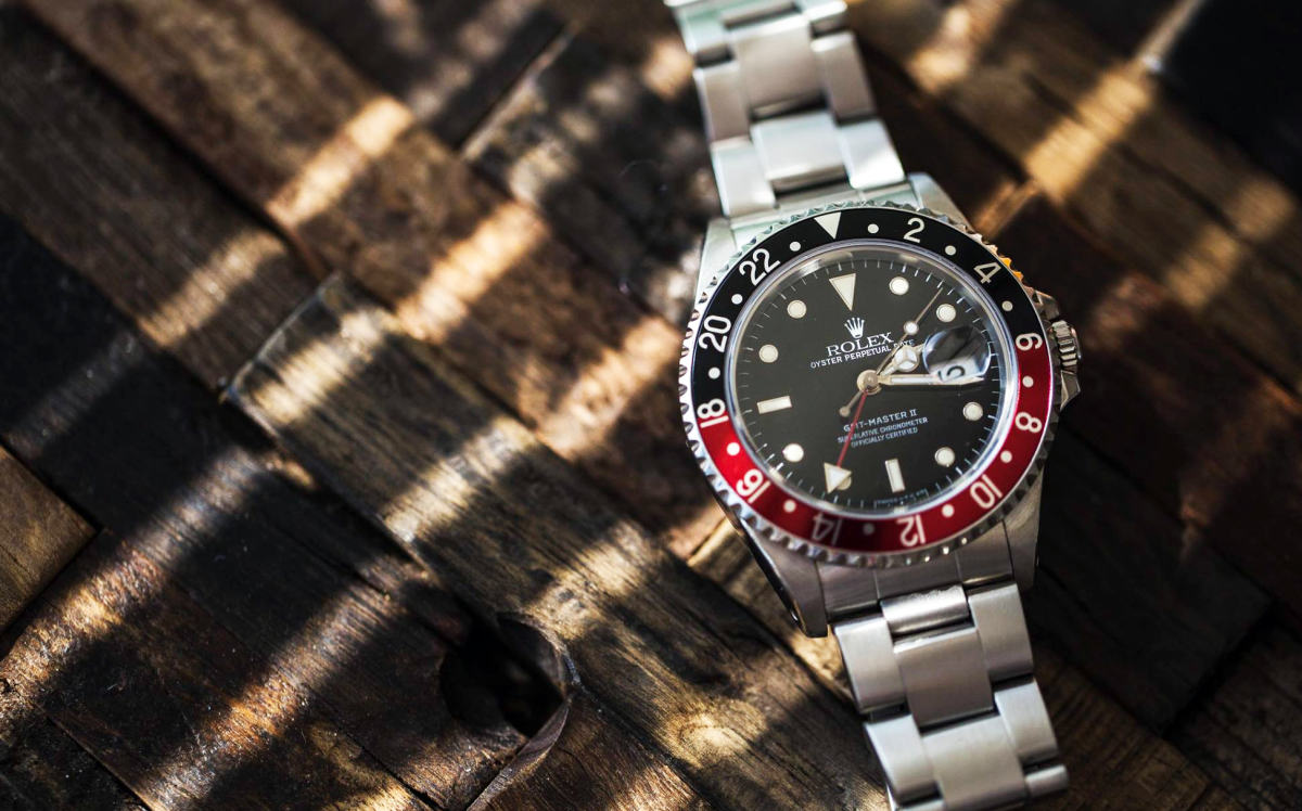 These Are the Best Watches for World Travelers Airows