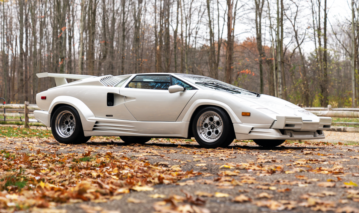 Lamborghini Countach 1990