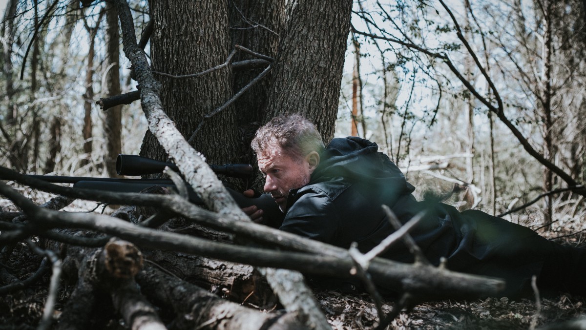 'The Standoff at Sparrow Creek' Brings On the 'Reservoir Dogs' Vibes