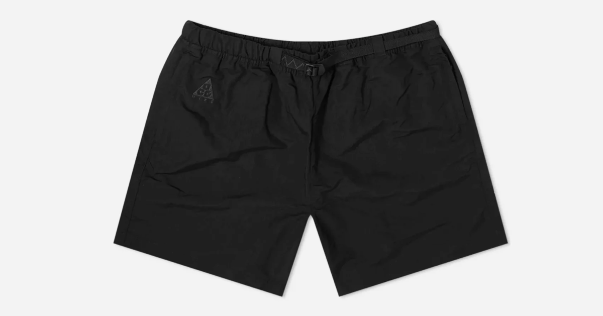 acg woven shorts