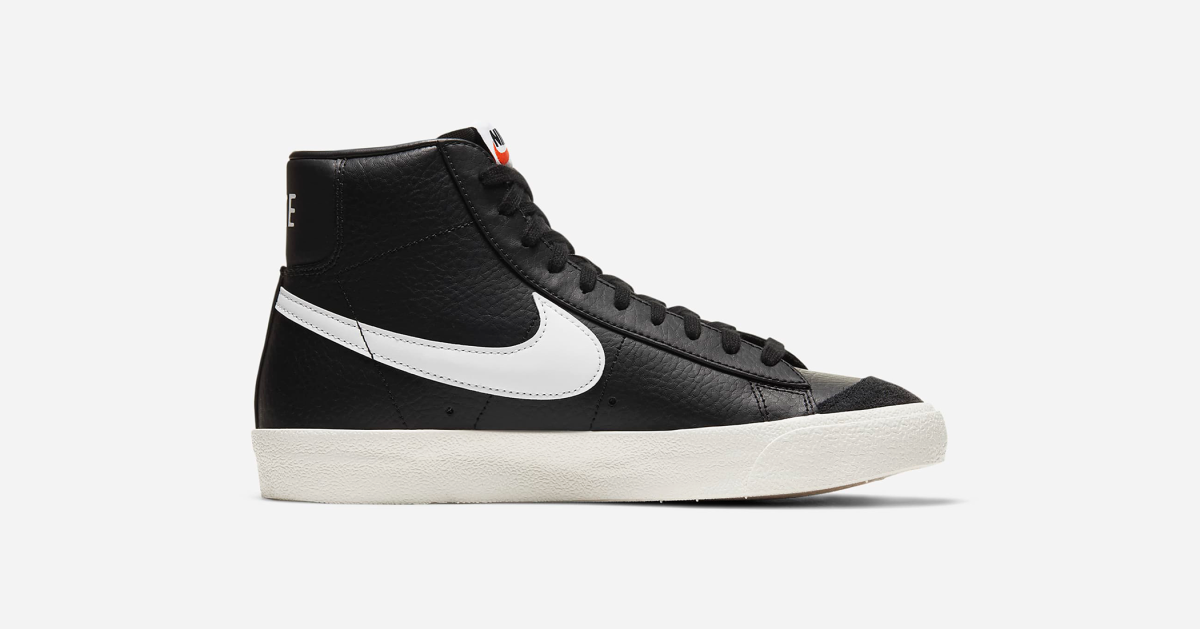 nike blazer mid 77 vintage suede black