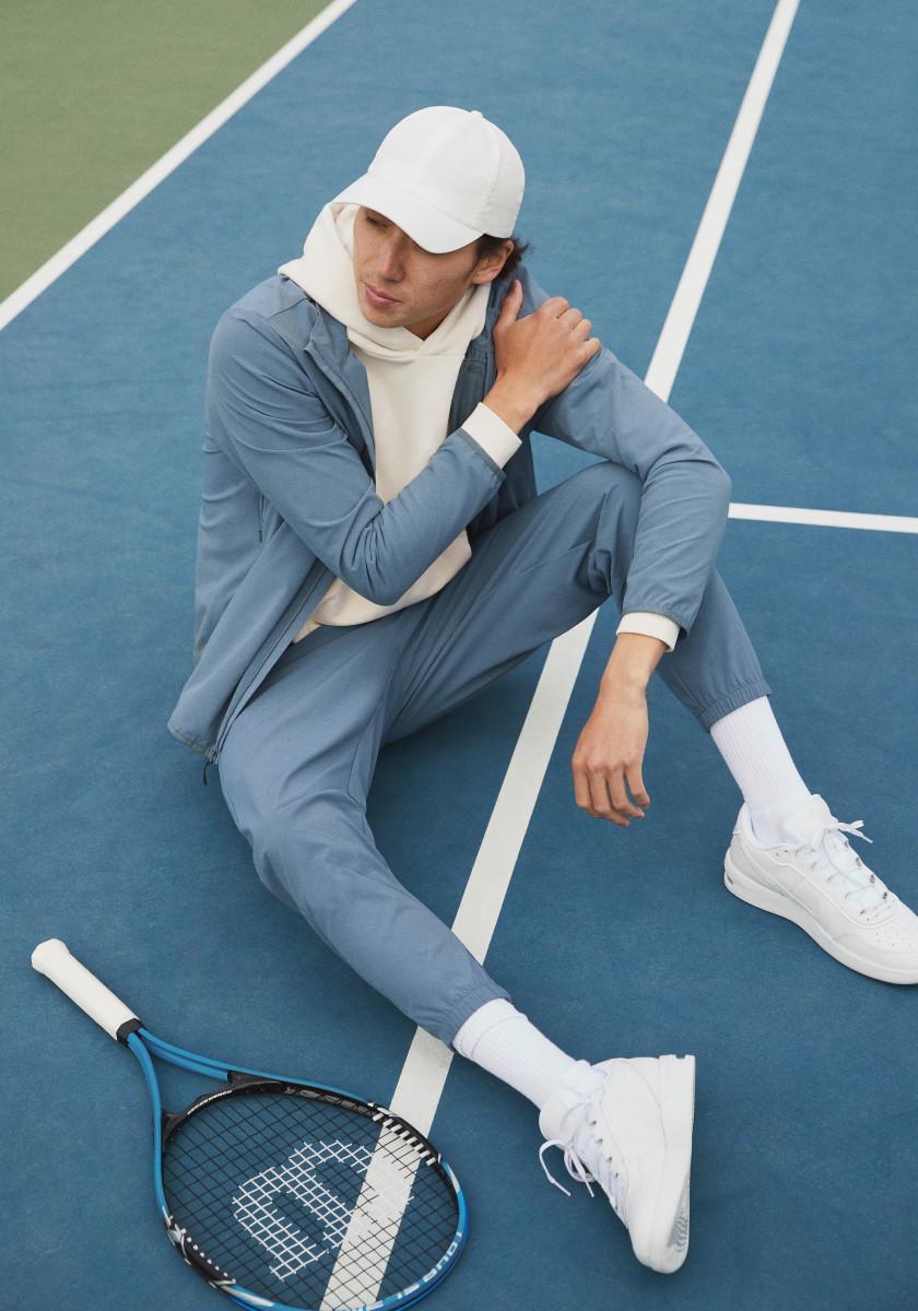 Everlane Launches Uniform Sport Collection - Airows