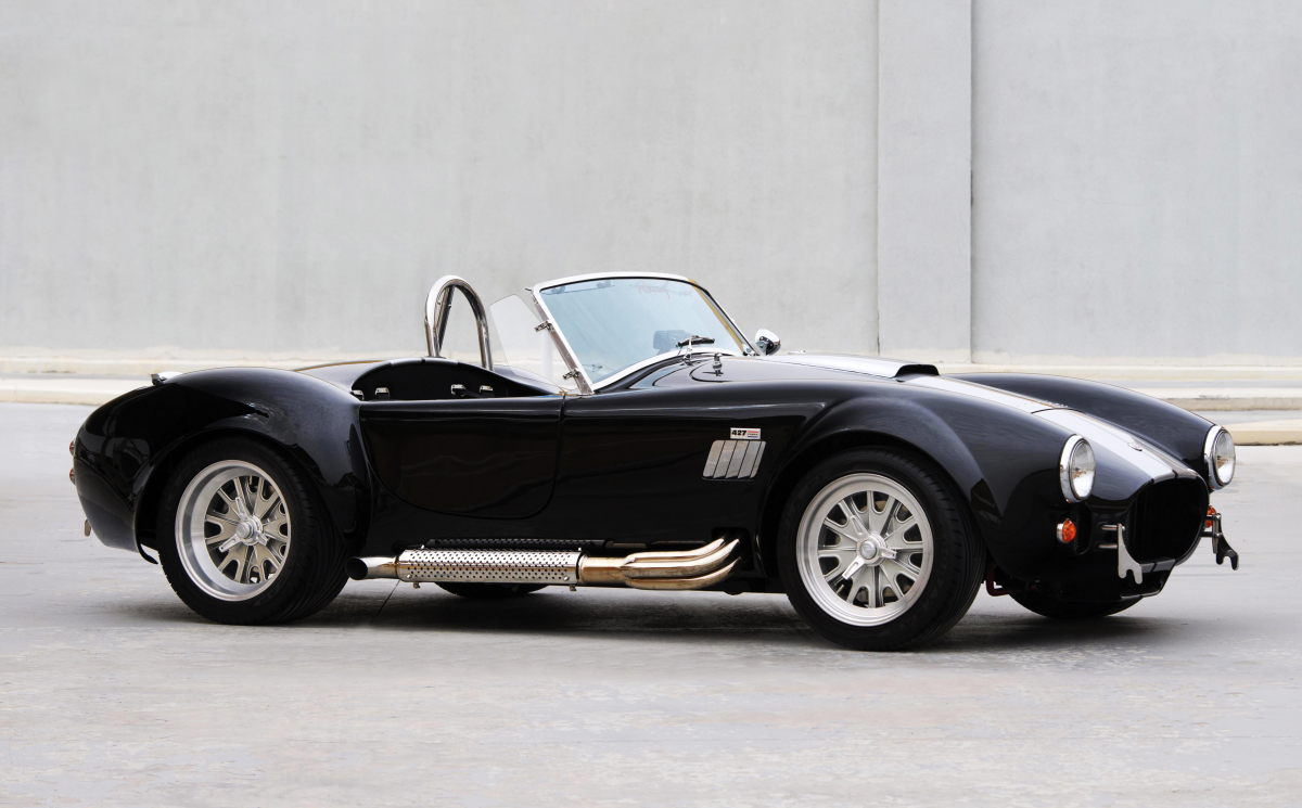 Car Porn: 1965 Shelby Cobra - Airows