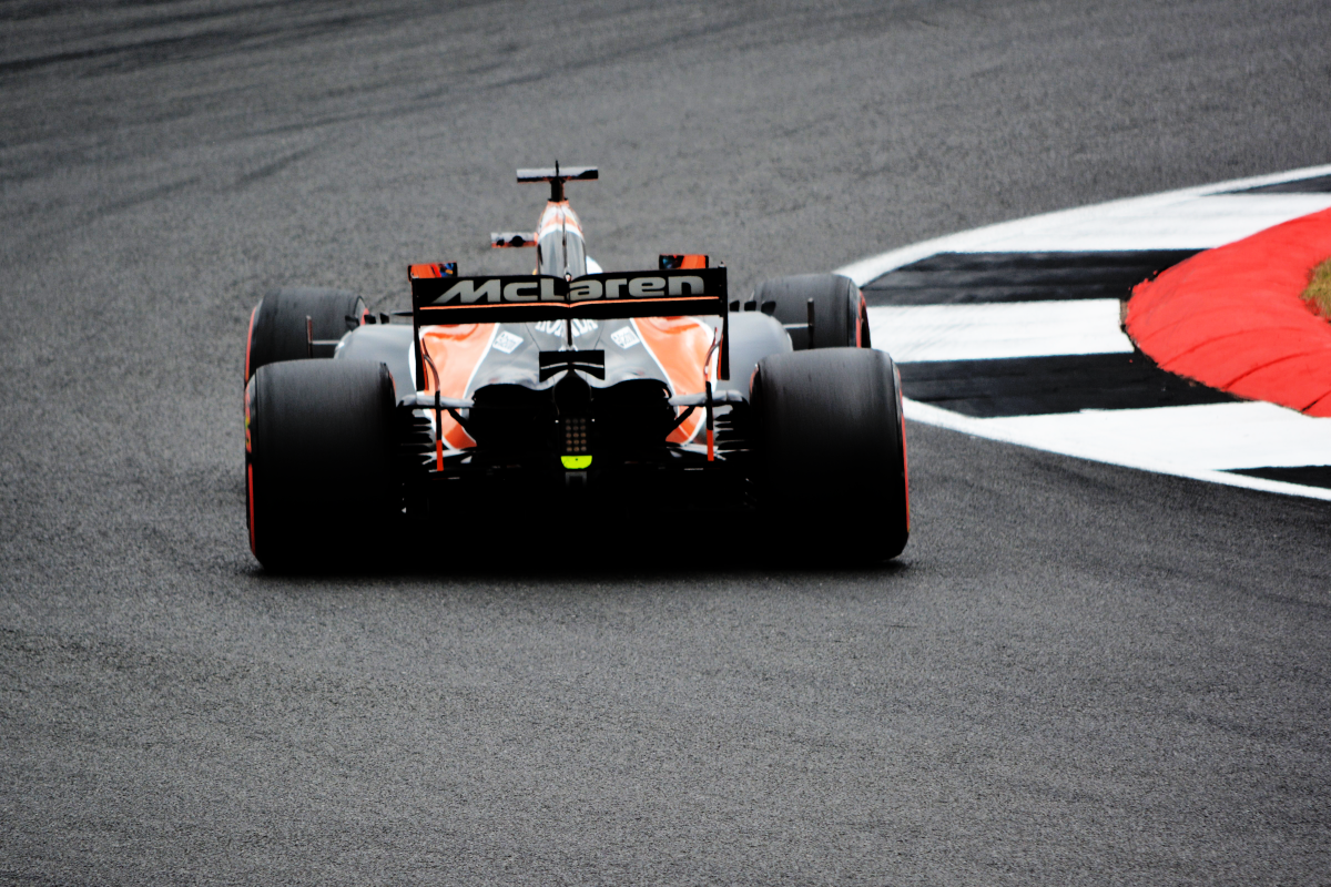 Lewis Hamilton's GP Winning McLaren Is Heading to Auction - Airows