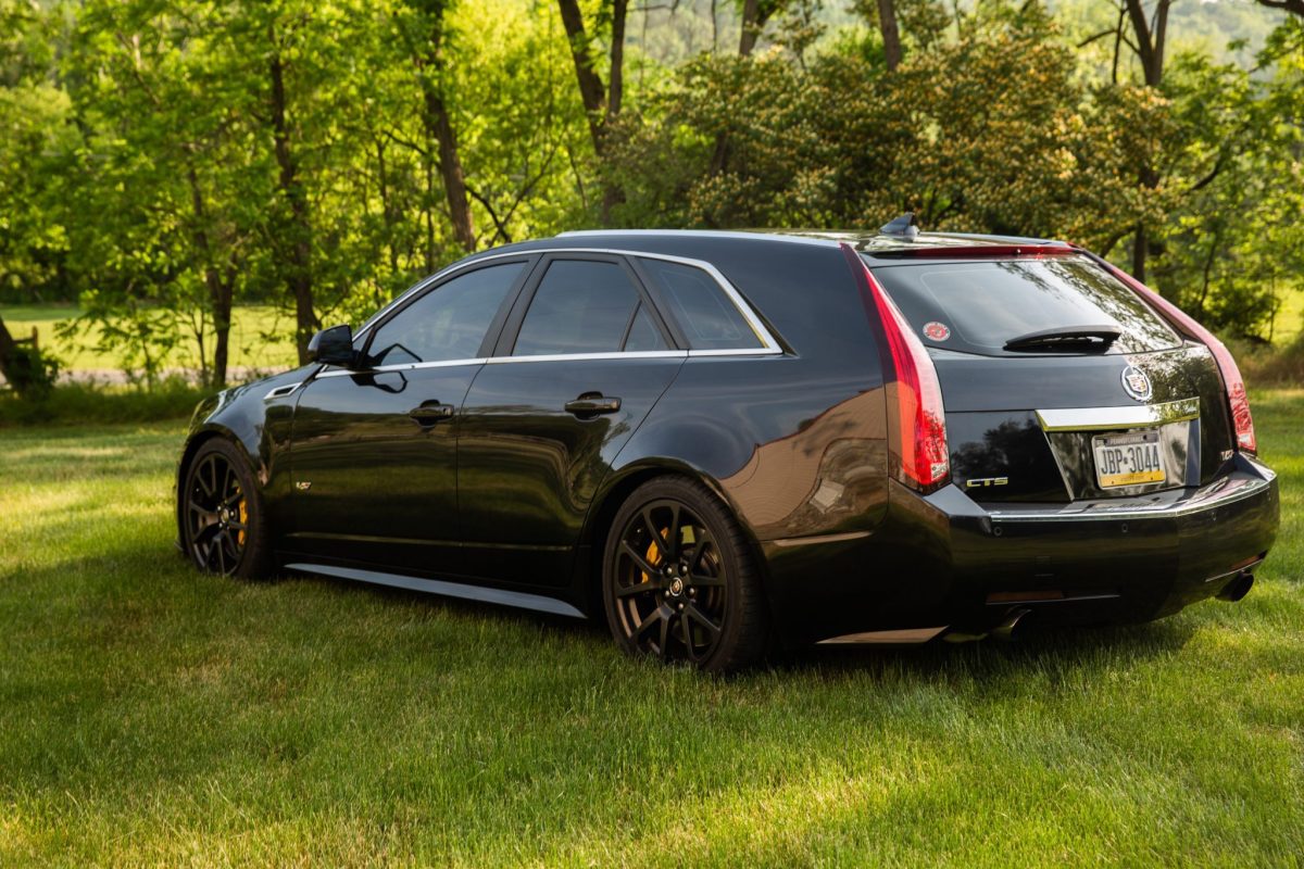 Car Porn: 2011 Cadillac CTS-V Wagon 6-Speed - Airows