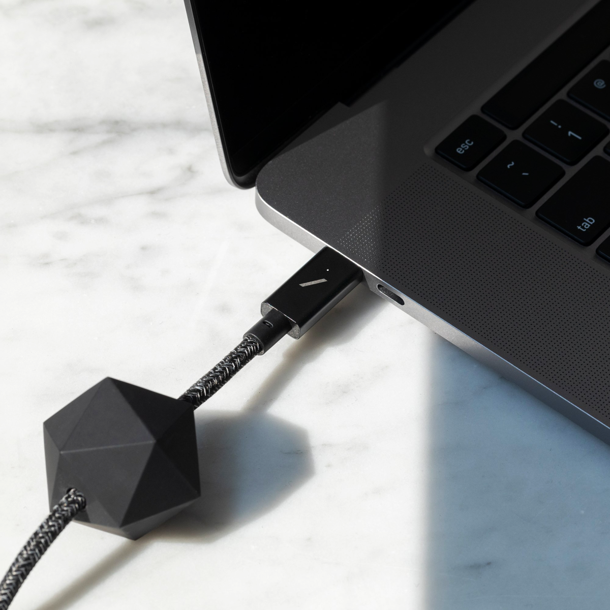 Native Union Releases a Streamlined, WorkspaceUpgrading USBC Cable