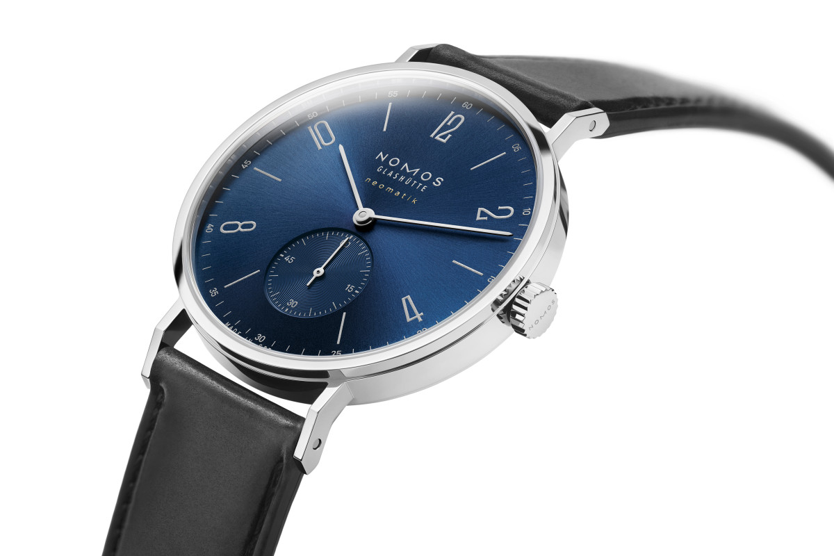 Blue Crush: Discover the NOMOS Tangente Neomatik Blue/Gold - Airows